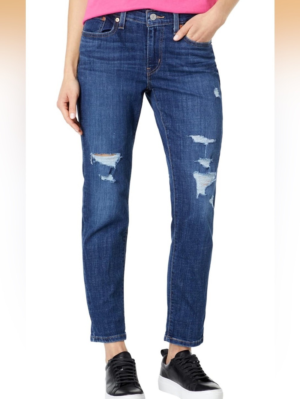 Levi’s Boyfriend Mid-Rise Medium Dark Wash Distressed Blue Jeans, size 28